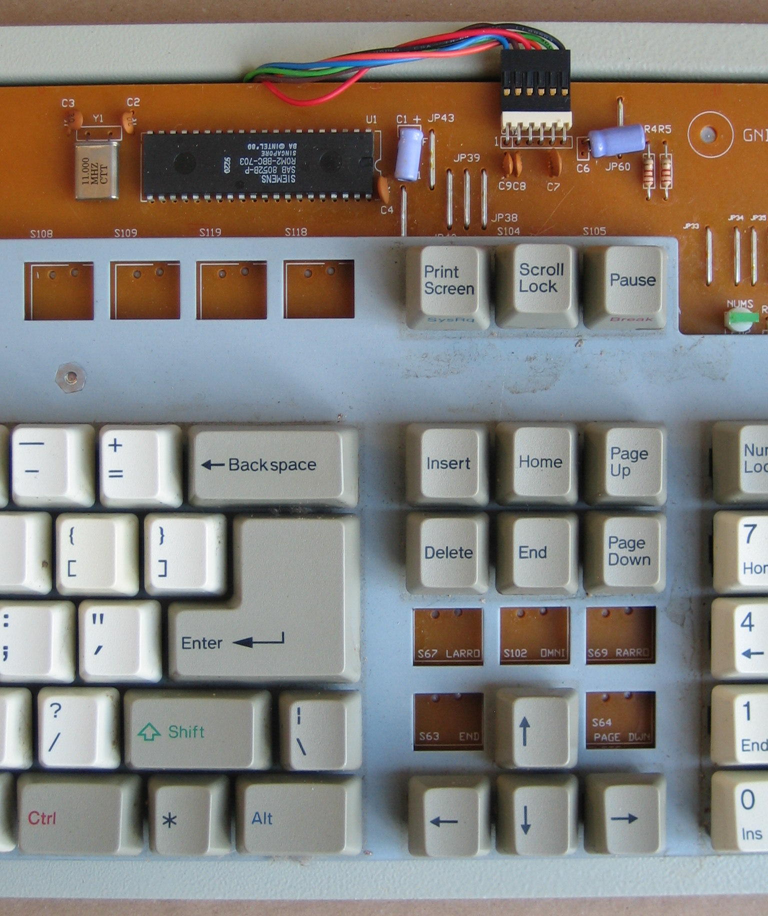 102_controller_plate.jpg