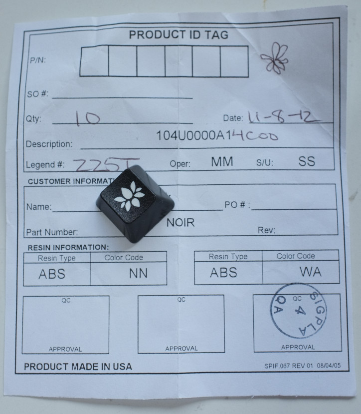 NOIR_LOTUS_R4U100.jpg