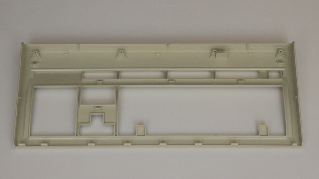 IBM_Model_M_terminal_1392595_19870616_top_shell_1024x576.jpg