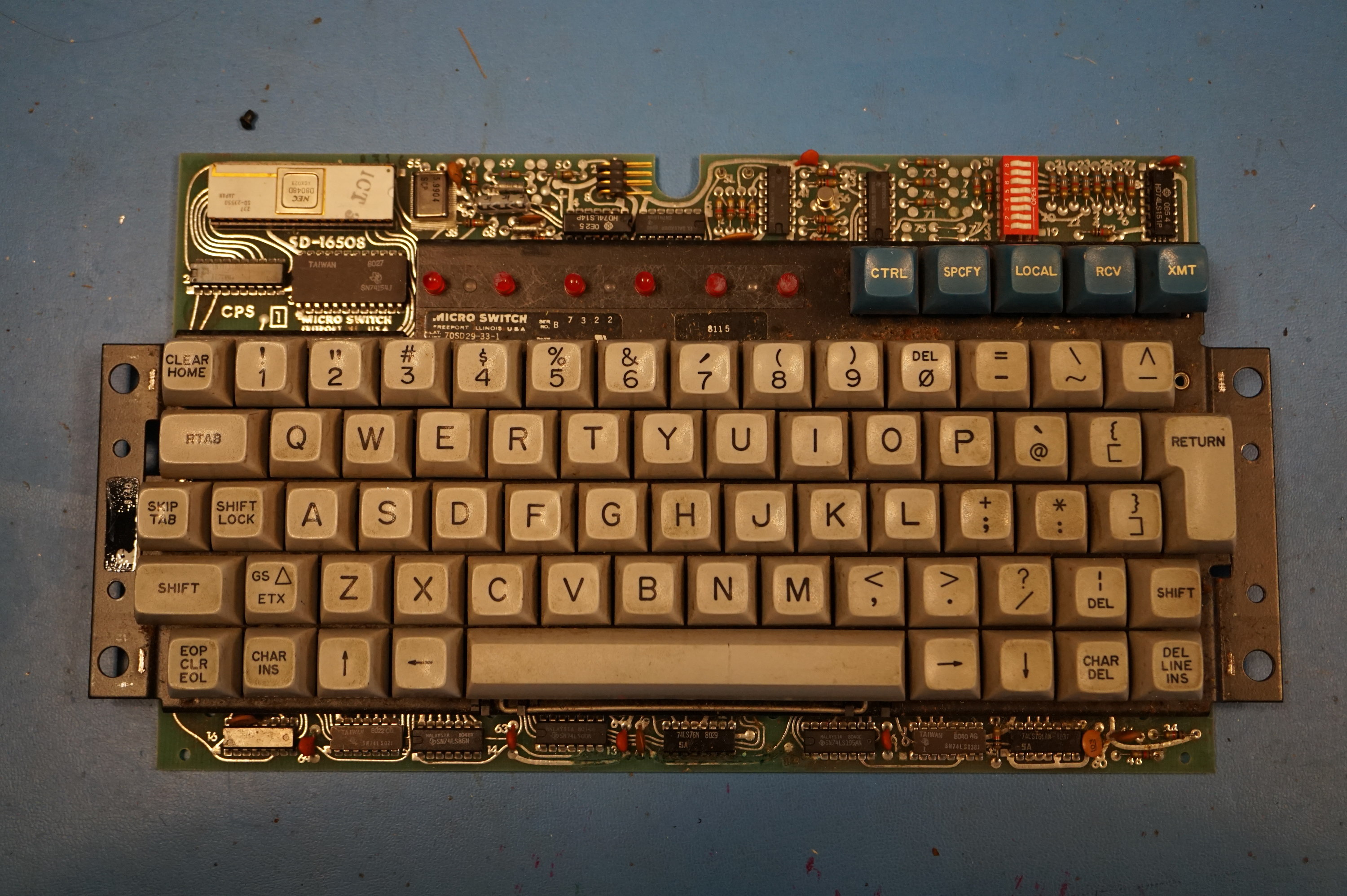 top_caseless.JPG