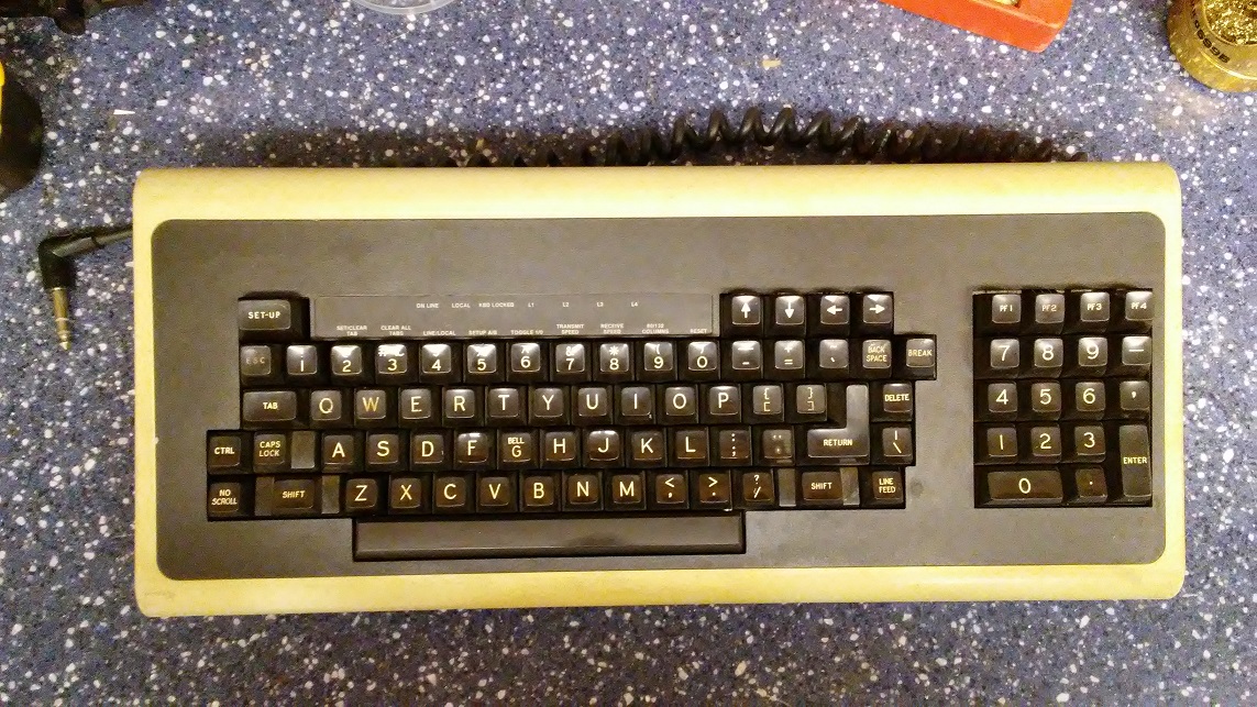 DEC_VT100_Front2_small.jpg