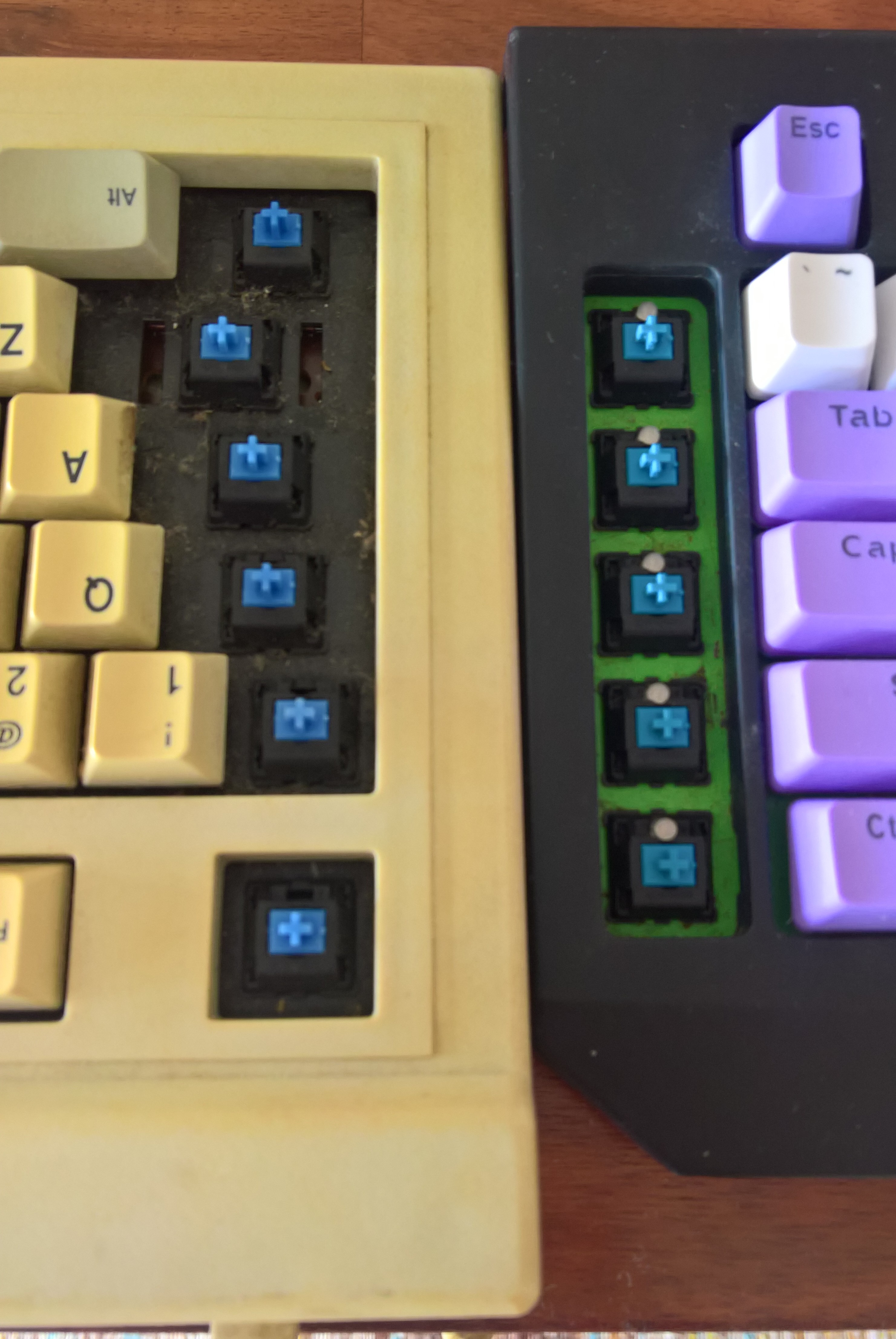 Qtronix switches small 2.jpg