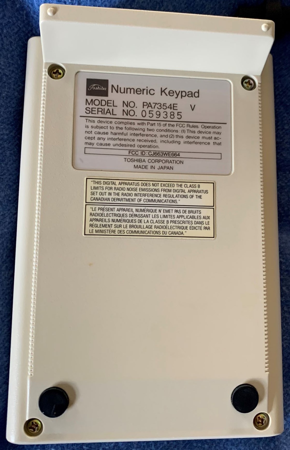 toshiba-back.jpg