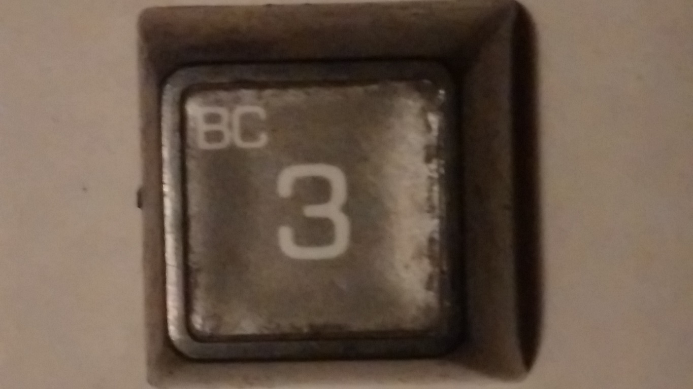 H8 - key cap top