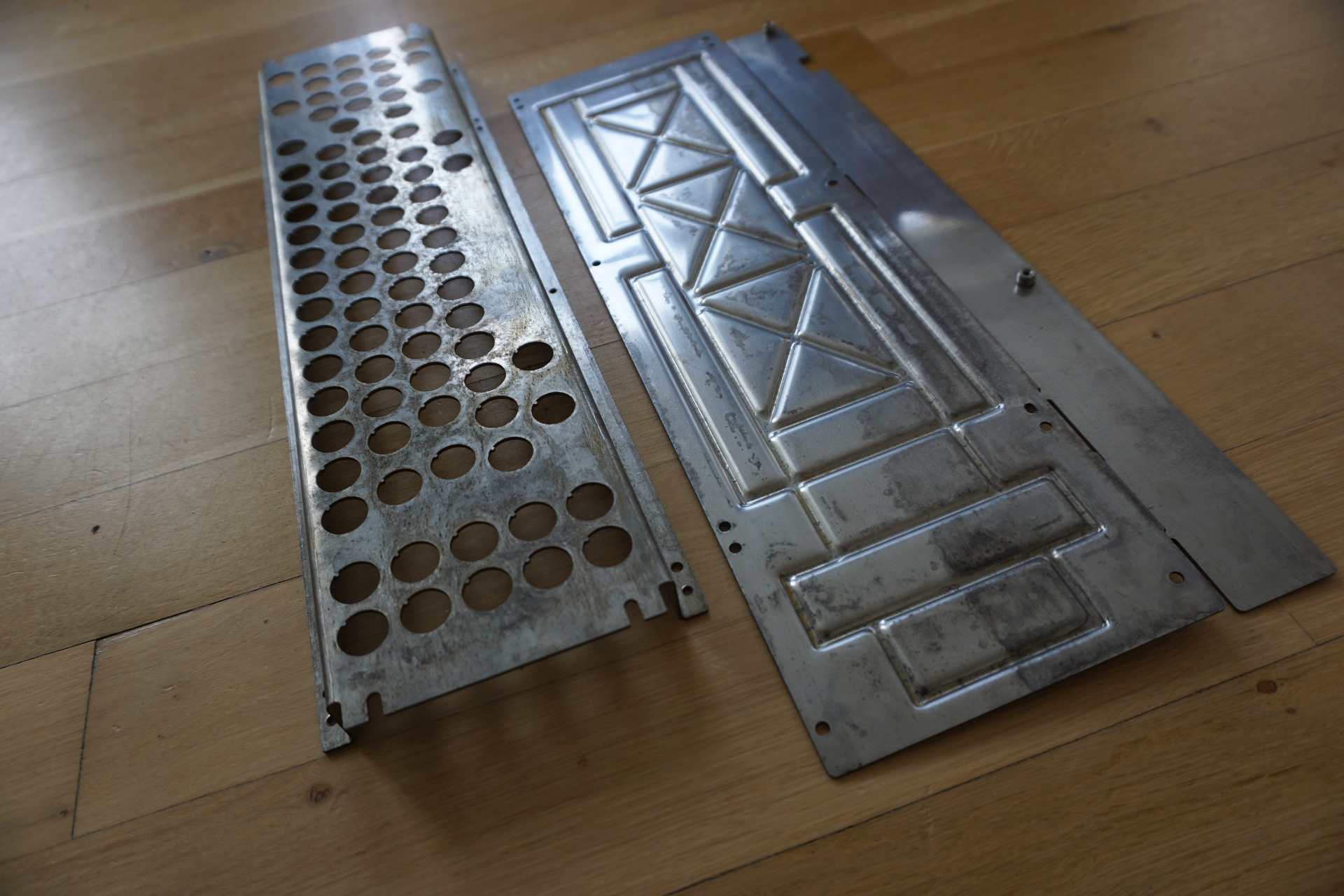 plain metal.JPG