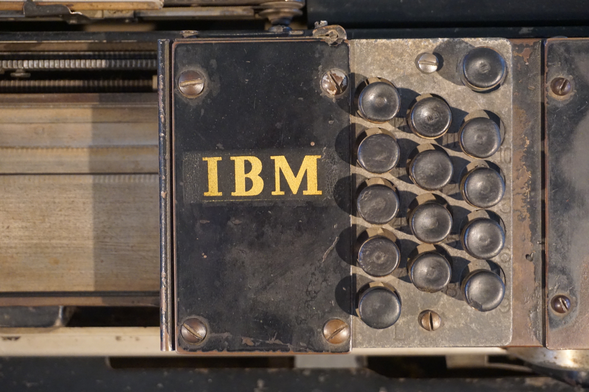 ibm card puncher.JPG