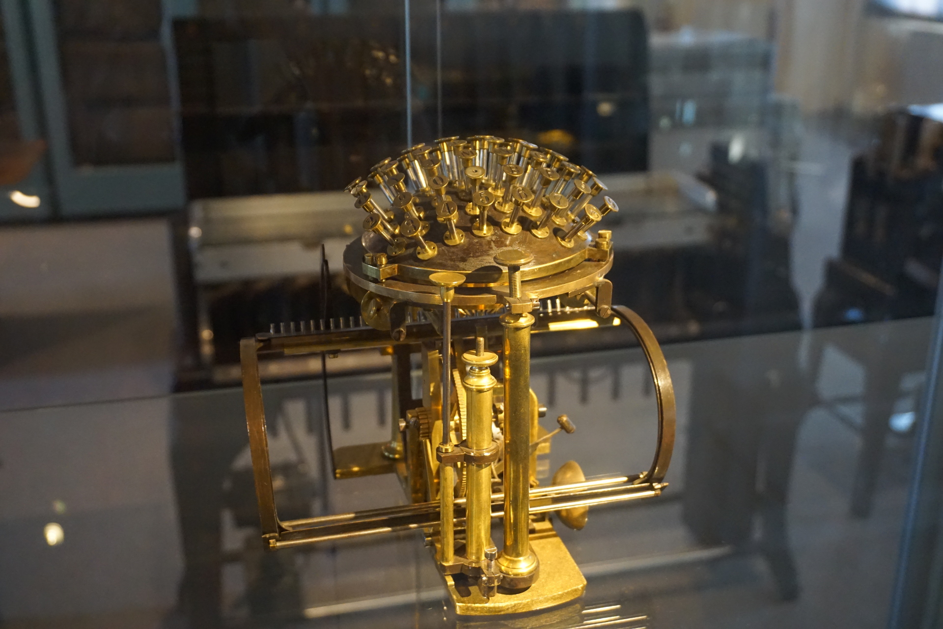 Hansen writing ball.JPG